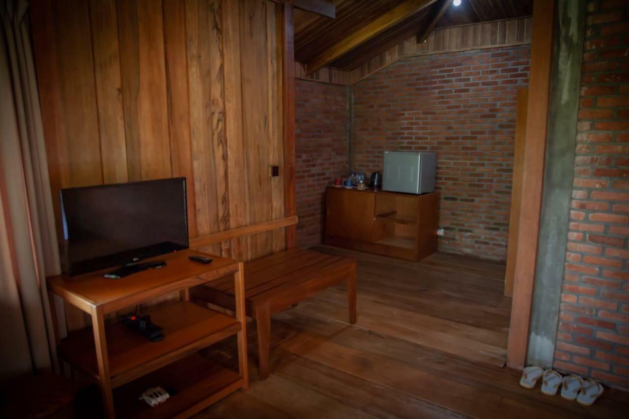 Gardenia Country Inn Tomohon Εξωτερικό φωτογραφία