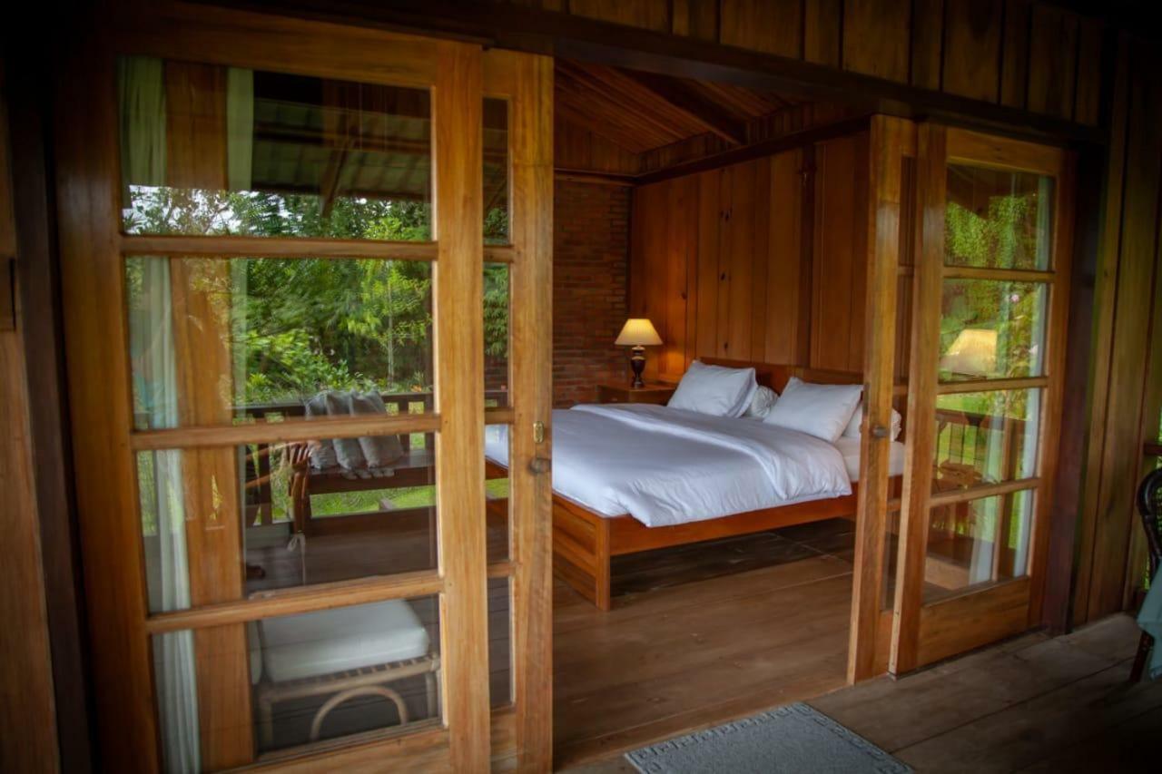 Gardenia Country Inn Tomohon Εξωτερικό φωτογραφία